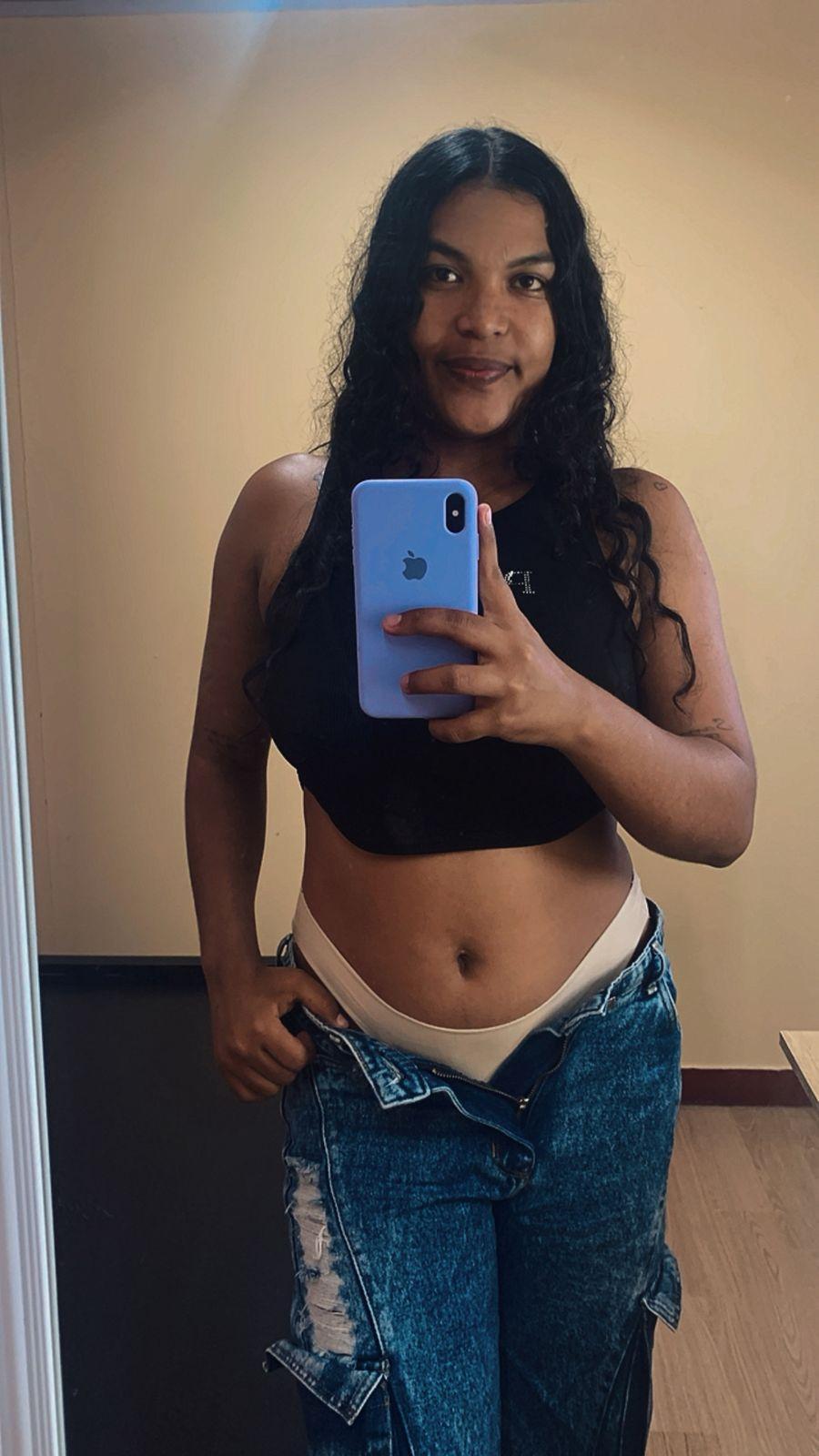 Alaia_Beltran from Colombia