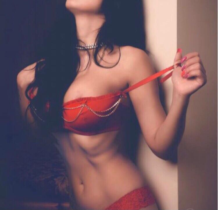 Anysaa from Italy