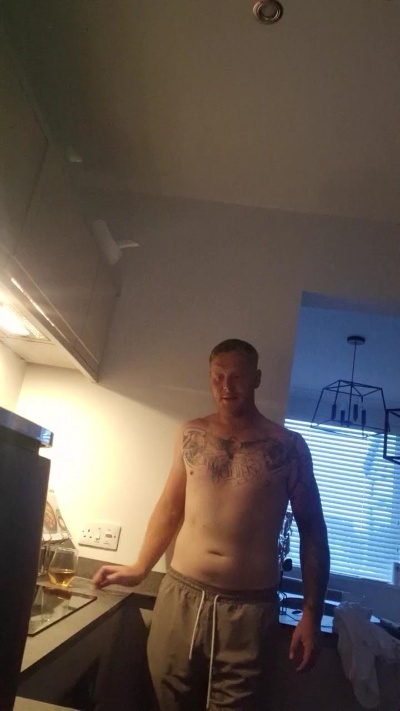 Bighen3434 from United Kingdom