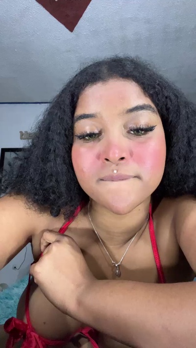 Chloeefox1 from Colombia