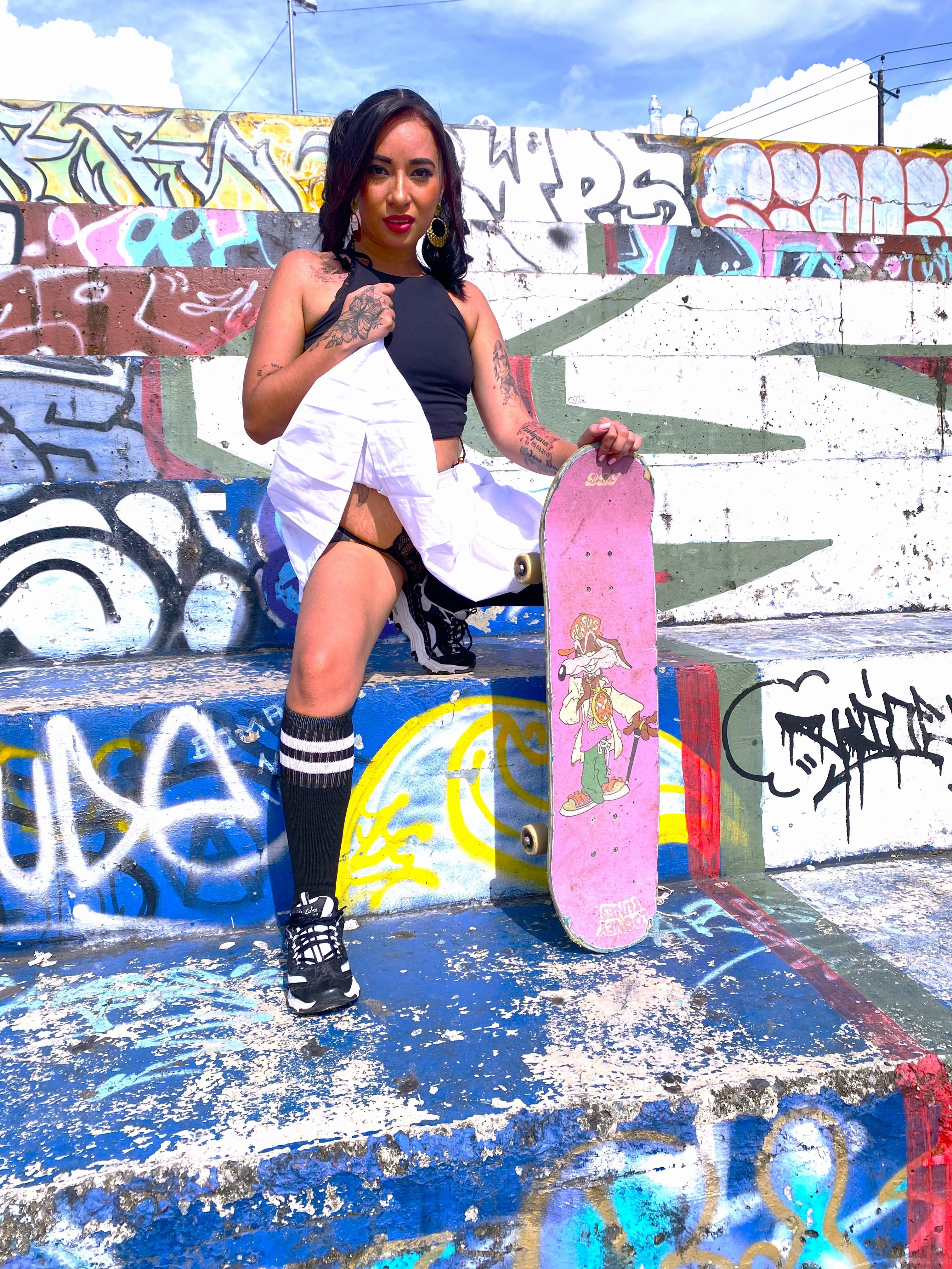 Dagny_bekar from Colombia