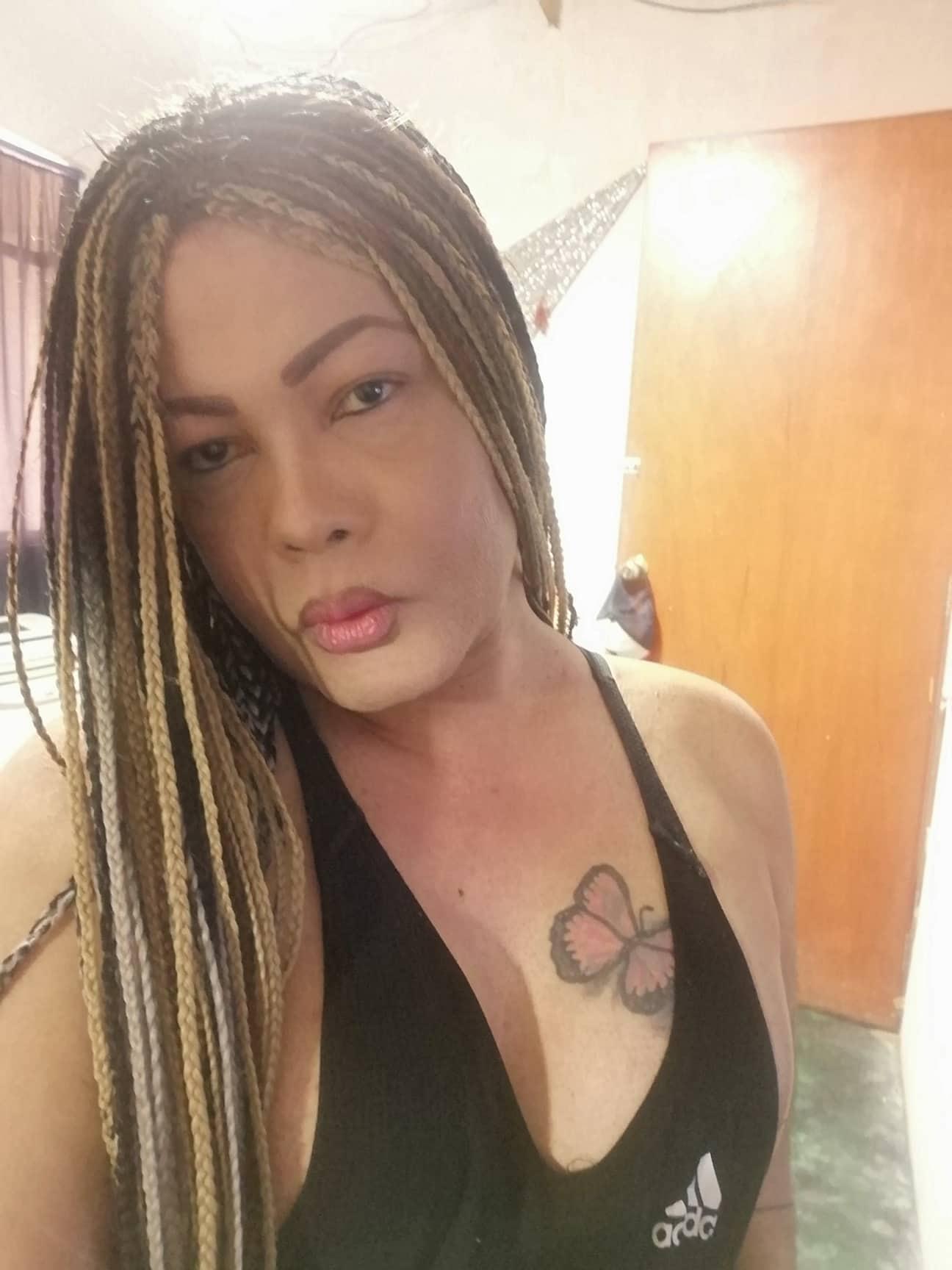 Danitranzz from Peru