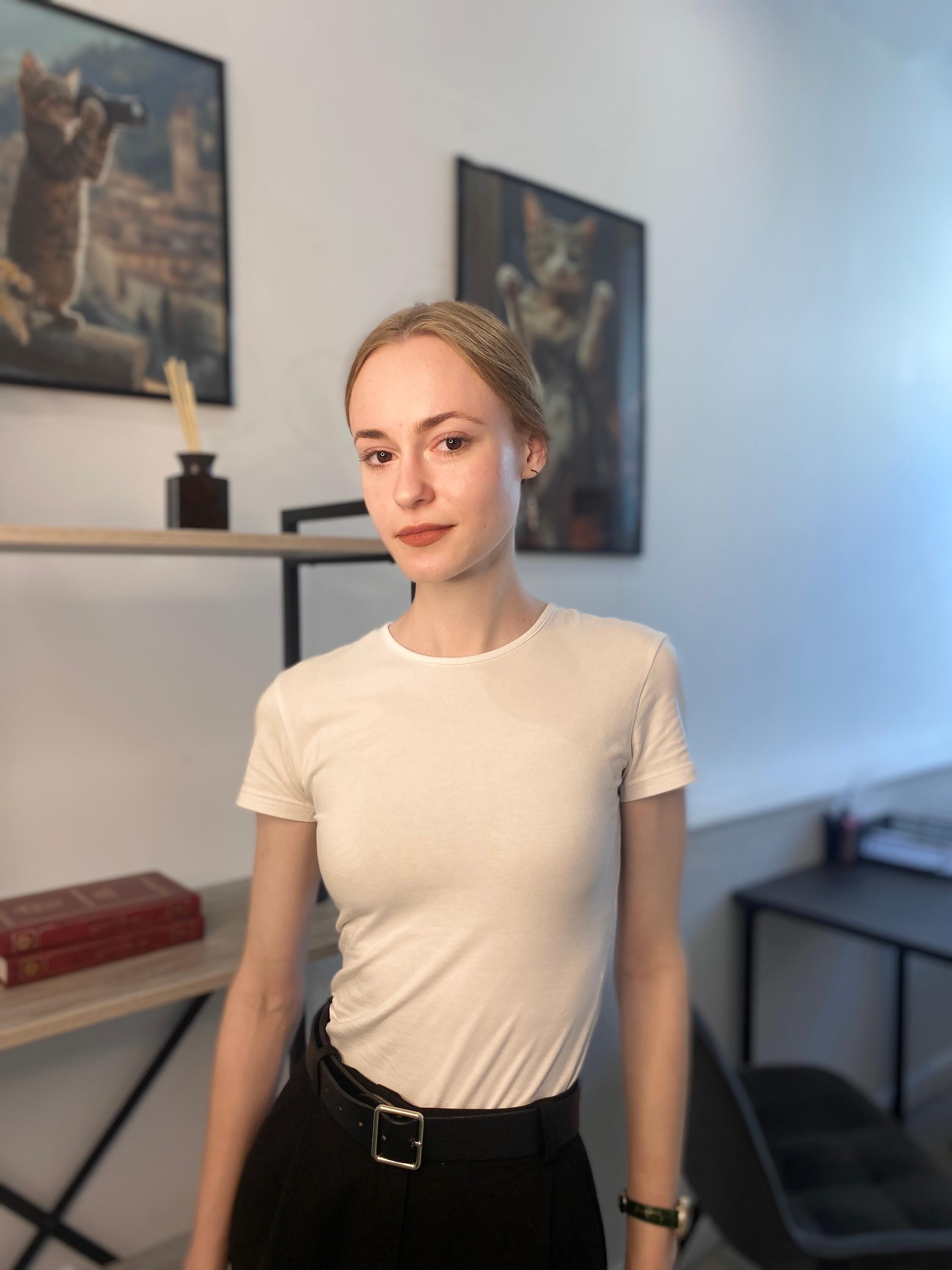 DawneKoprowski from Italy