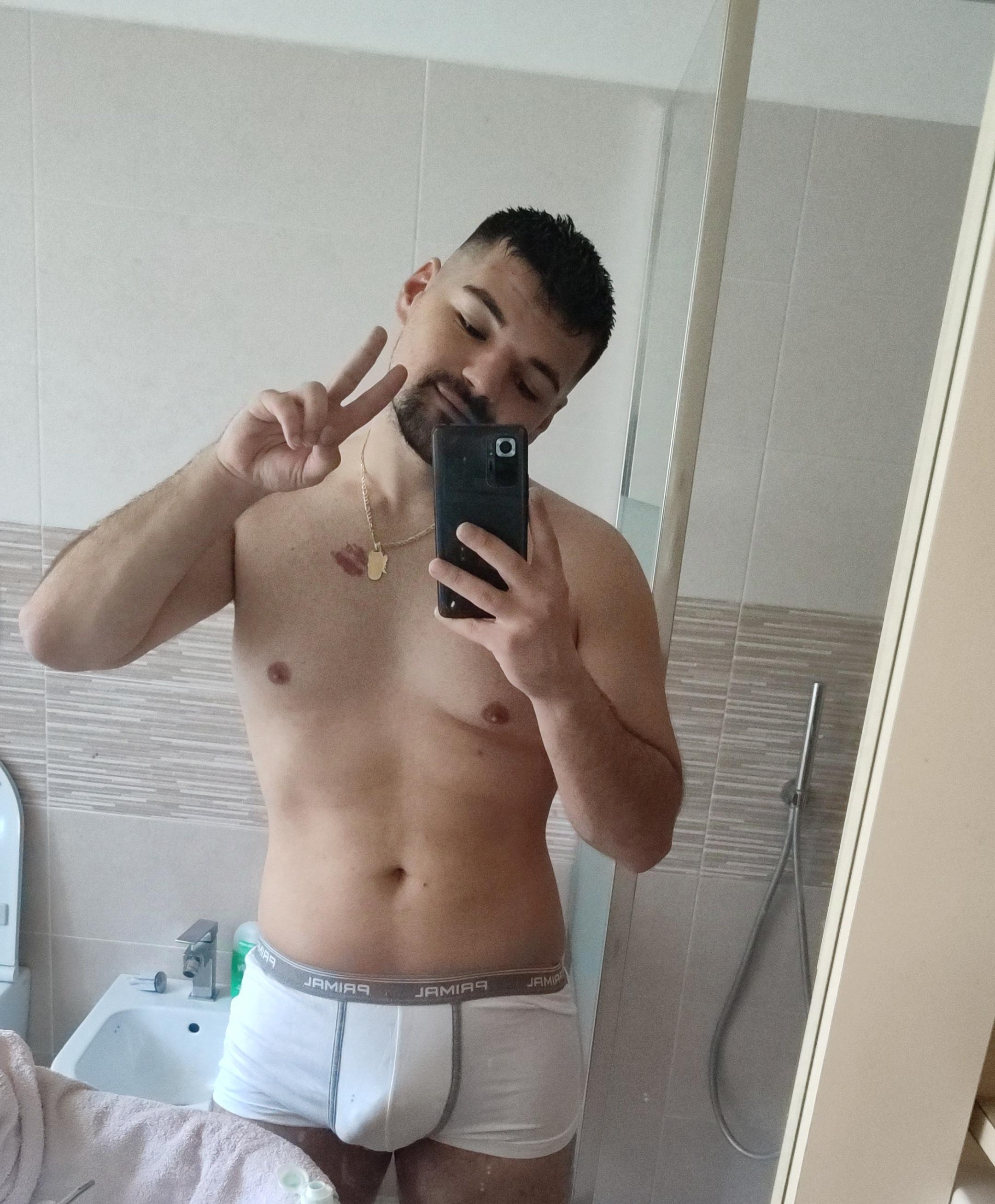 Decio_ from Italy