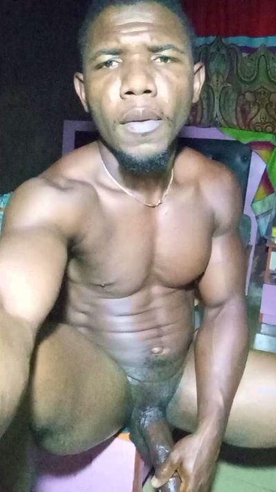Desy2283 from Nigeria
