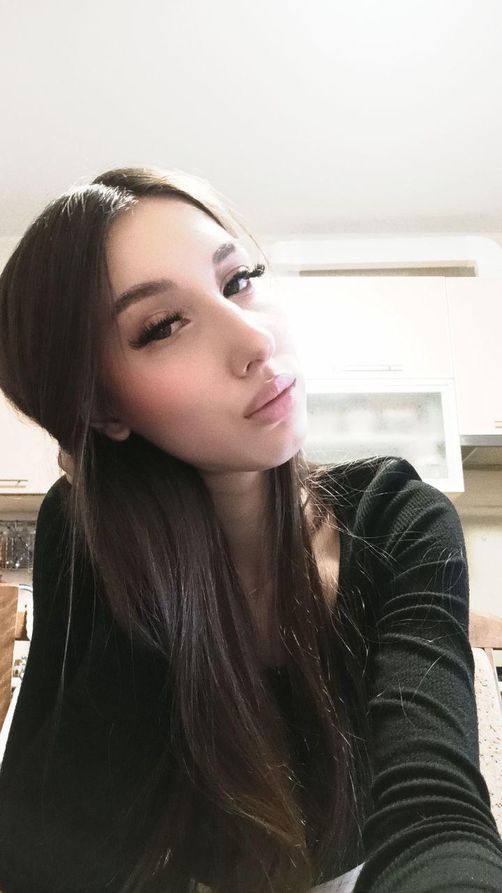 ElgaBeech from Hungary