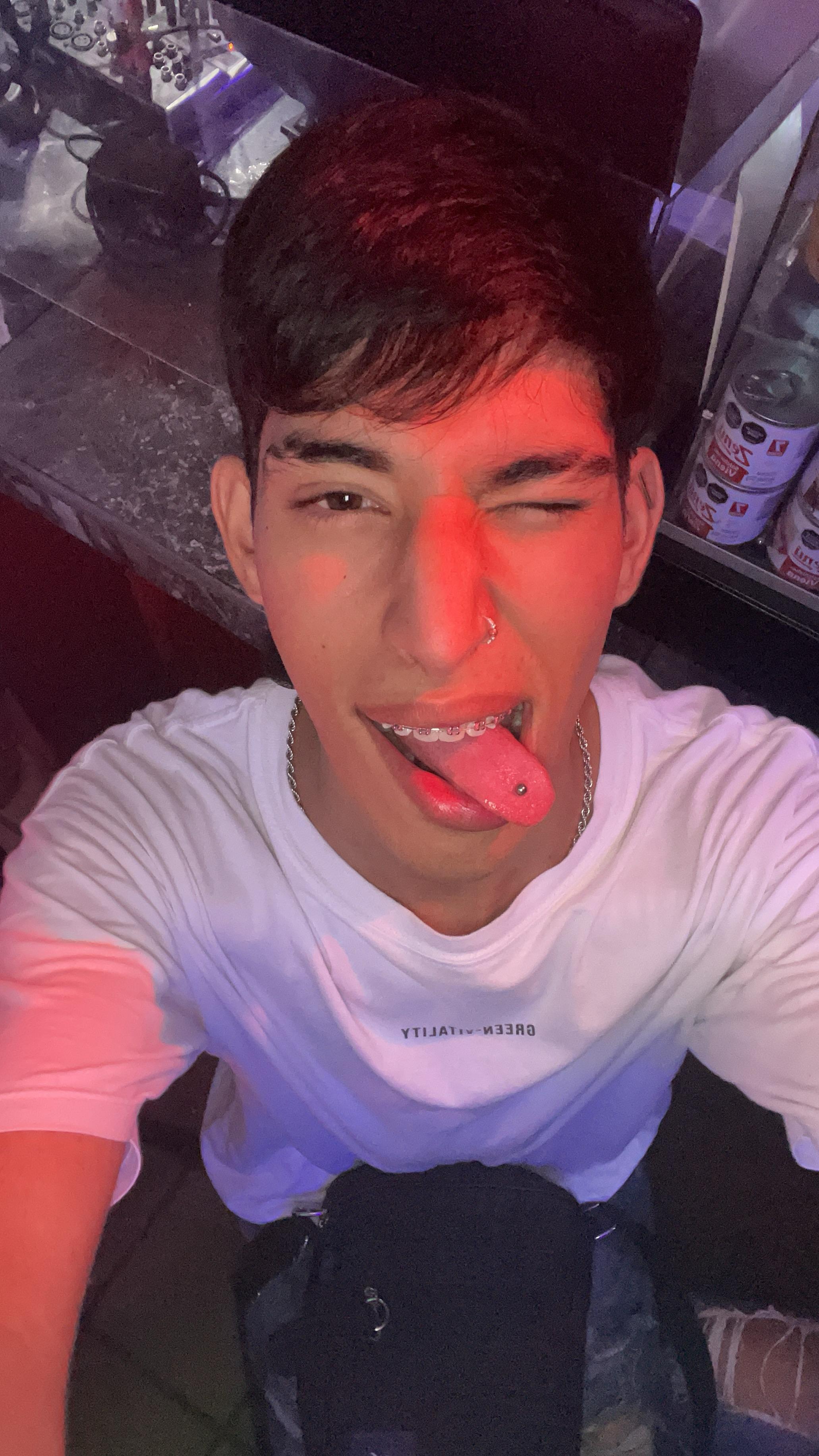 Fer_Phoenix from United States