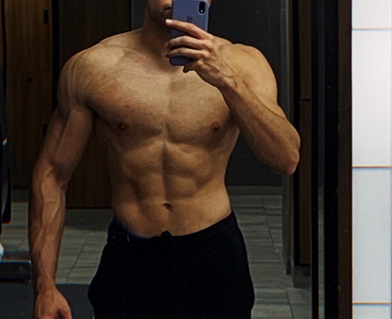 Fithung69 from Canada