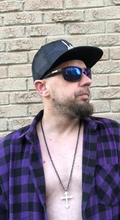KinkyJuggalo from Canada