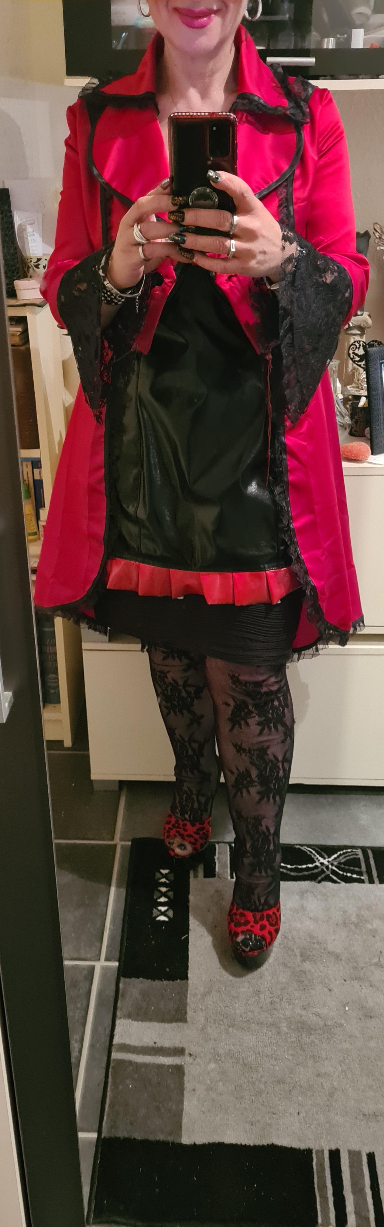 LadyMaxime6 from Italy