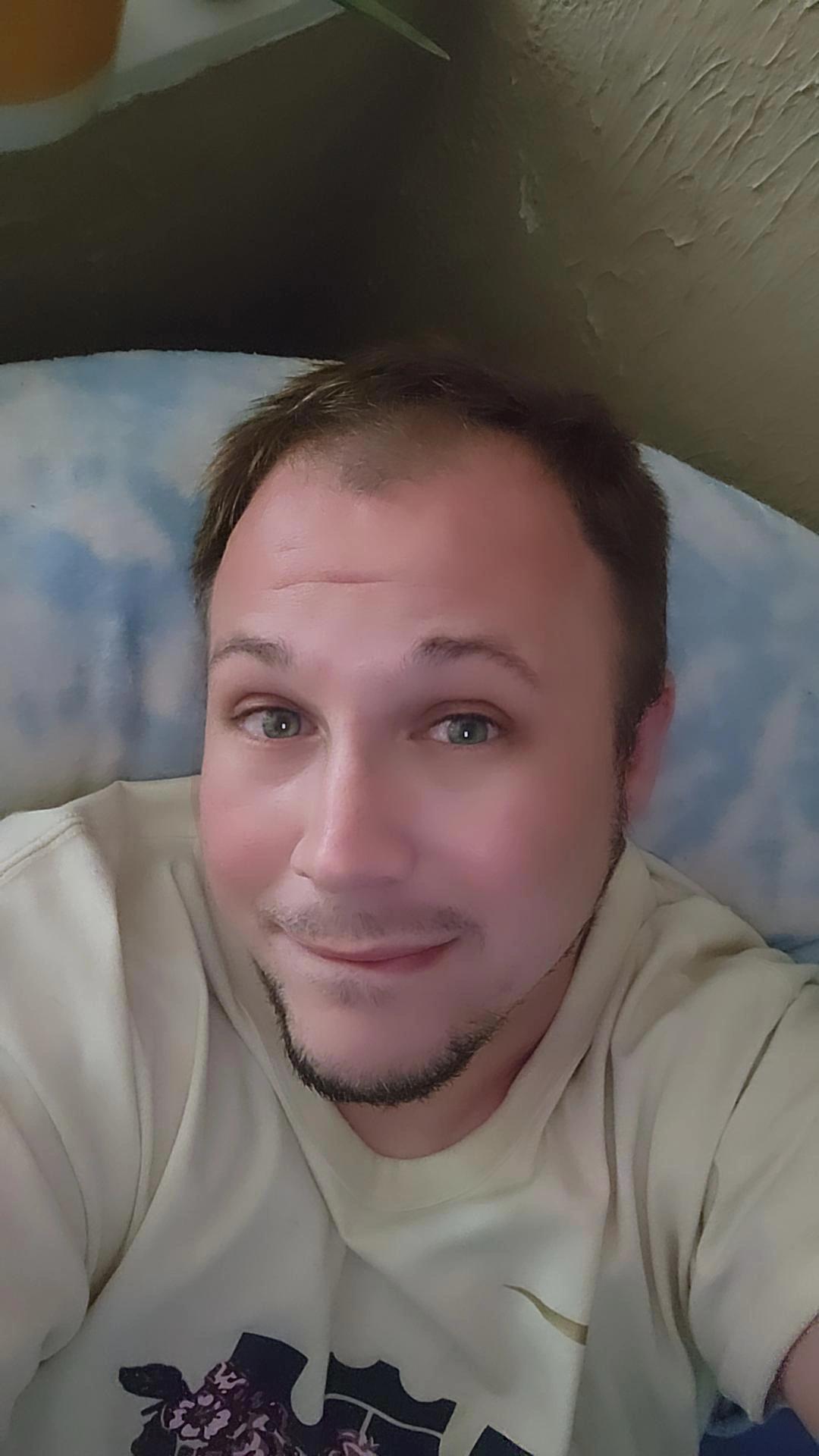 MIXEDROMANTIC from United States