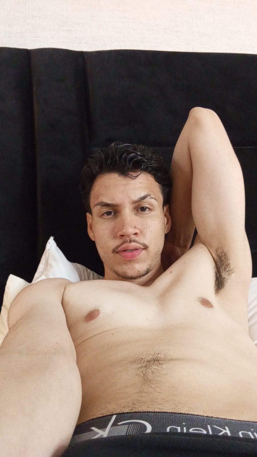 Marcus_Hanks from Colombia