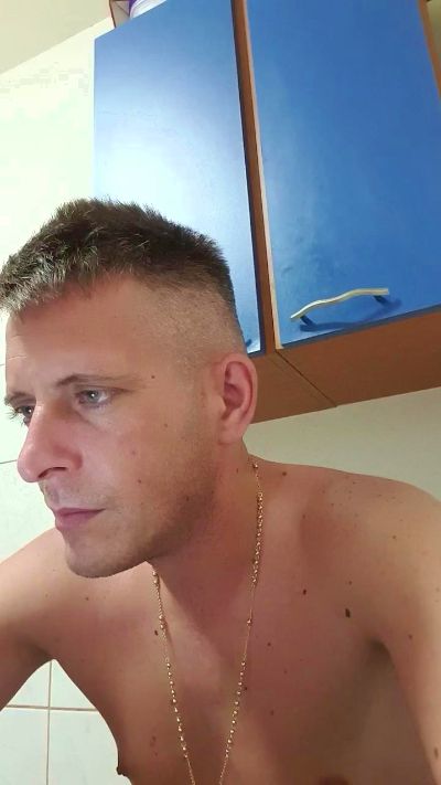 MikeGary21 from Romania