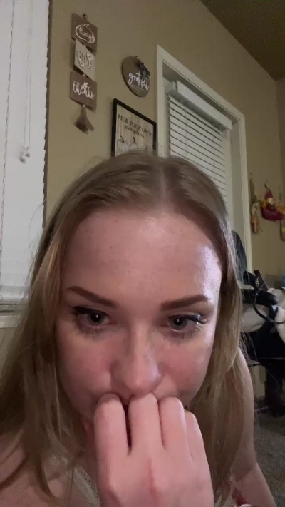 Mrainebarbie from United States