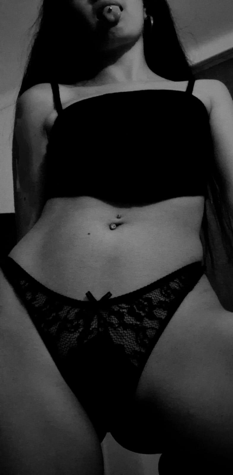 NeonAngel666 from Argentina