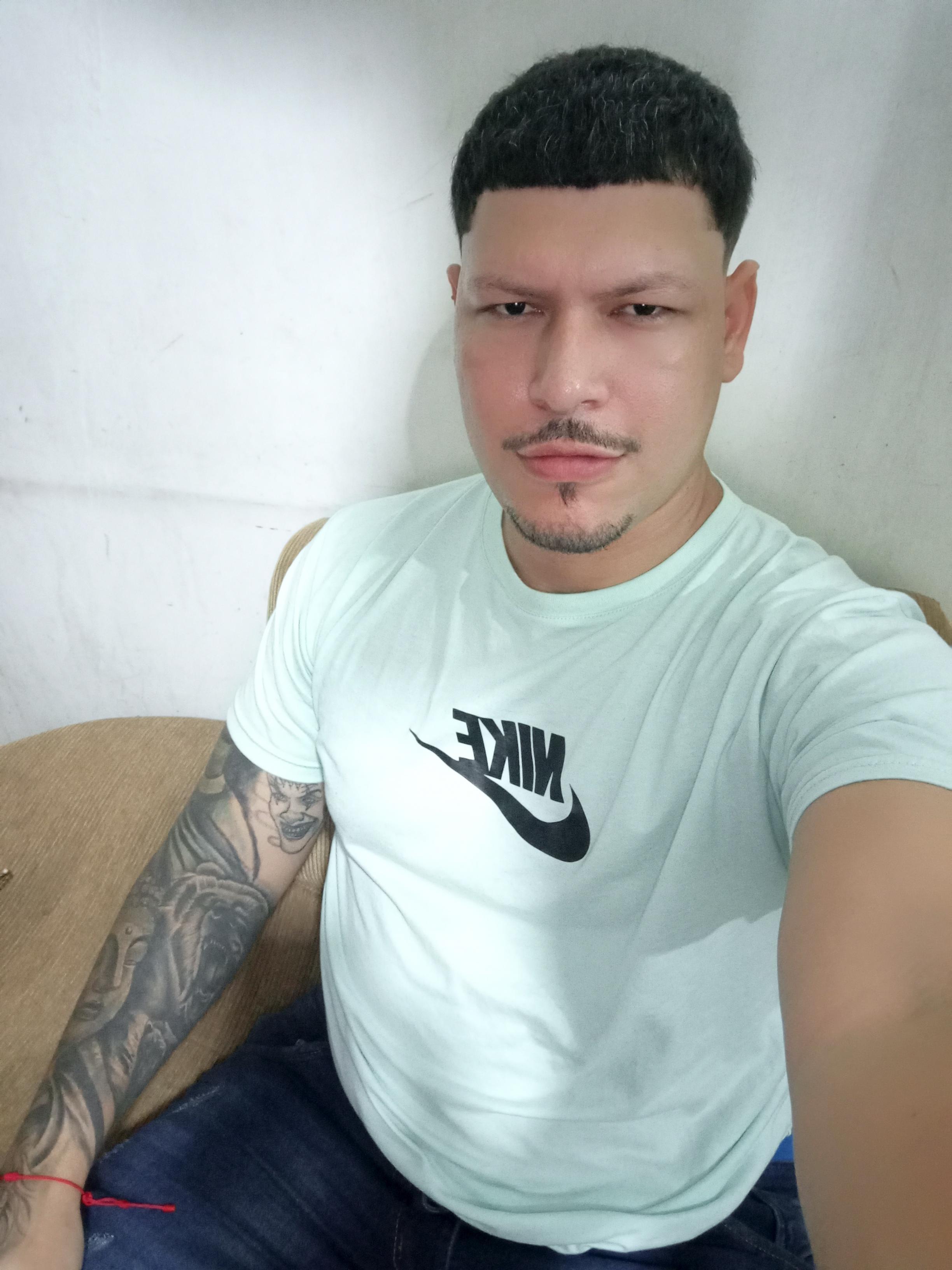 PELAHKWEEDMAN from United States