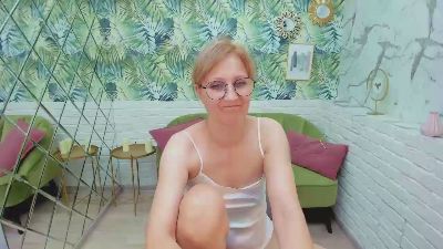 ParisCherry from Estonia