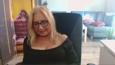 Sofia_xLOVE from Germany