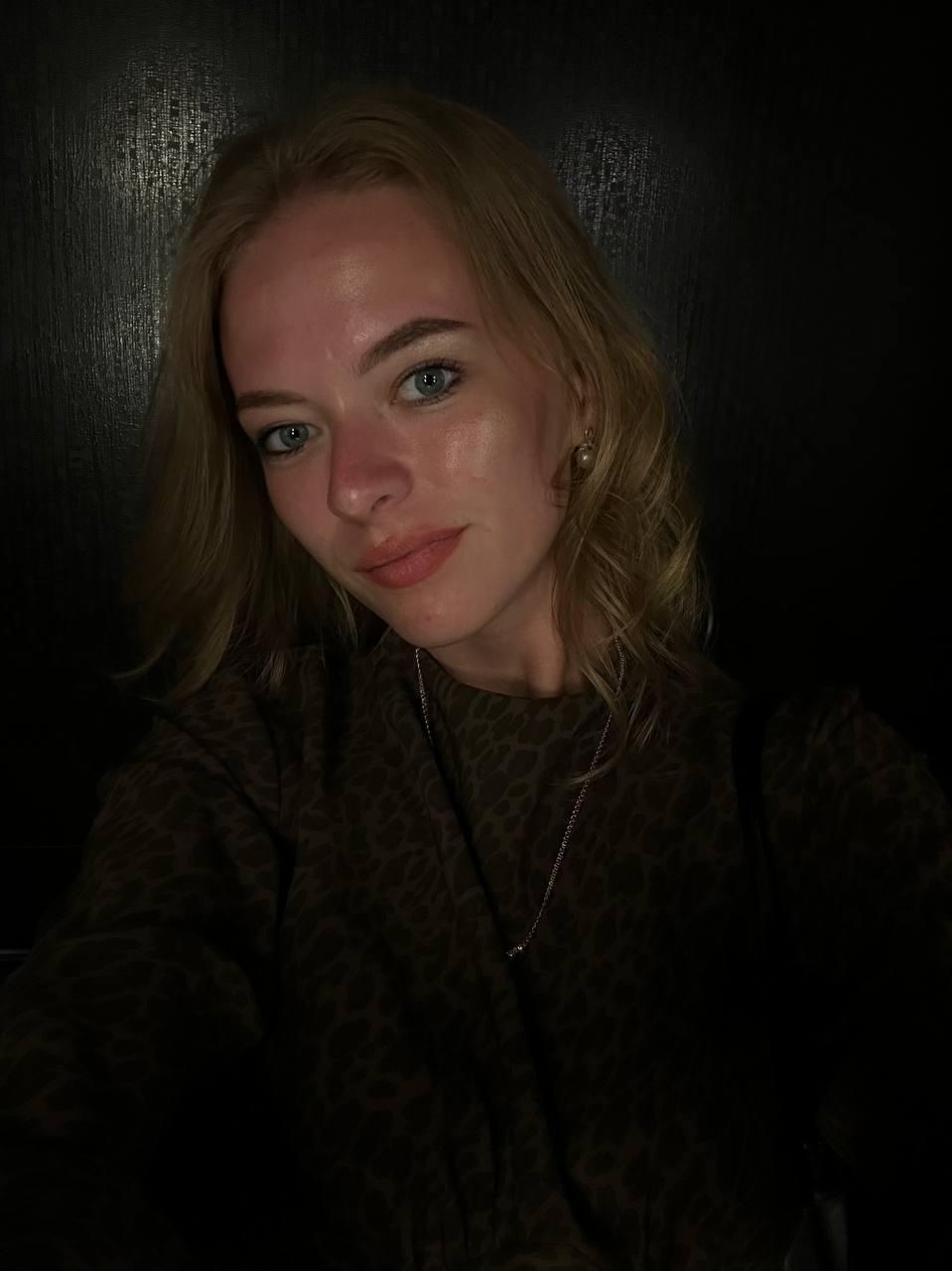 WandaFitt from United States