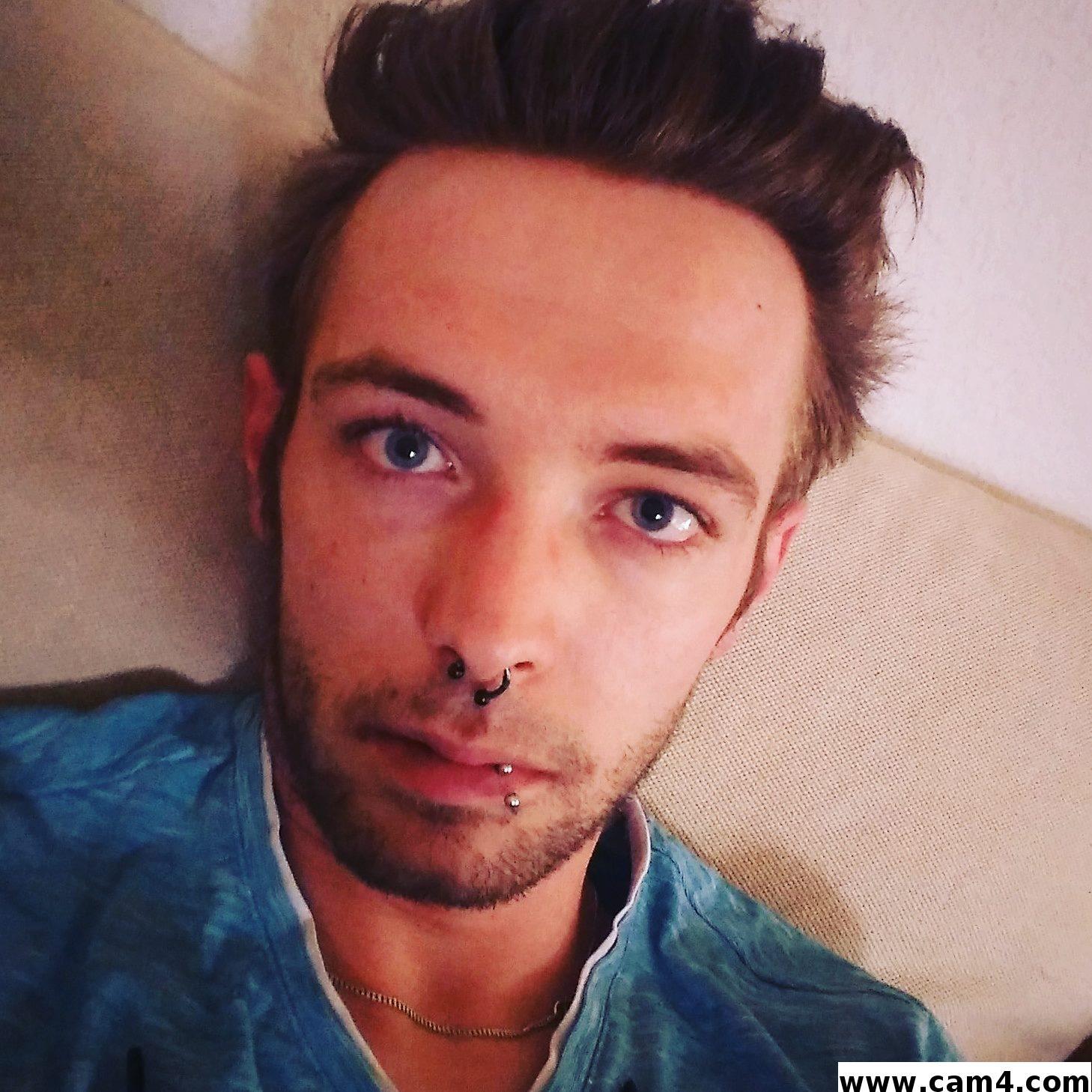 alexmarq from Germany