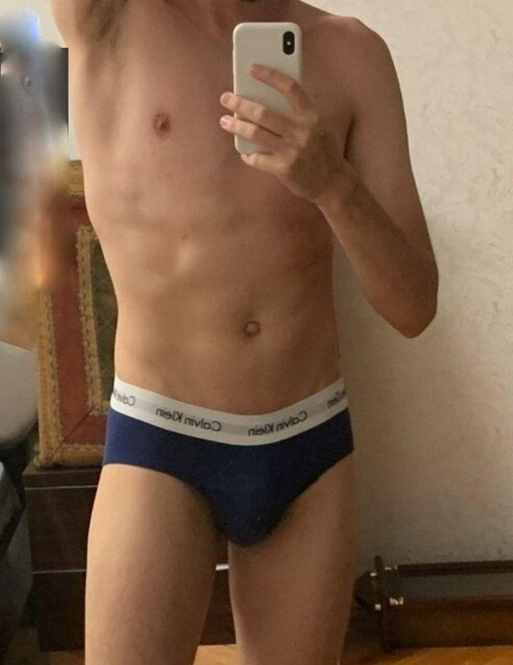 andkvcat from Ukraine