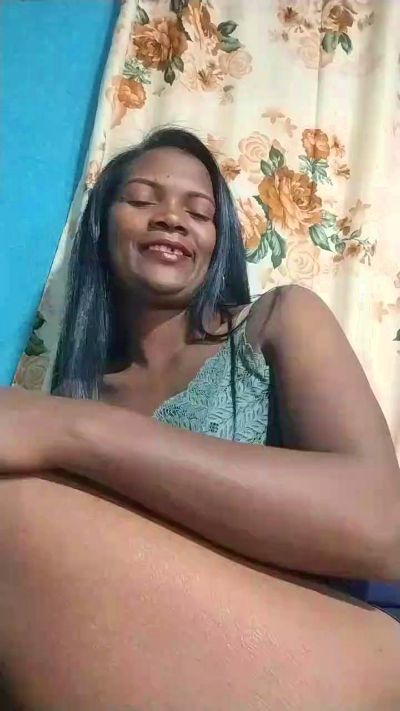 diana418 from Madagascar