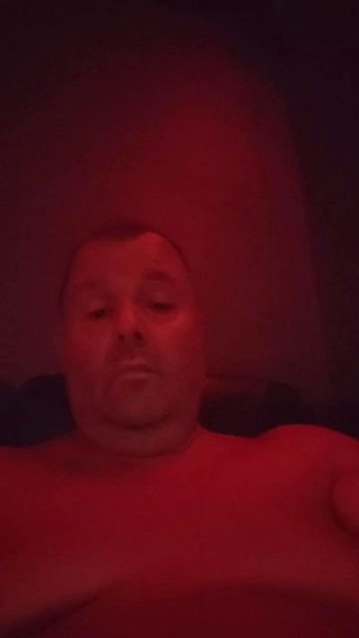 dkmolli74 from Denmark