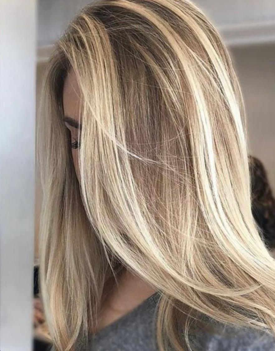 elenaaaa7500 from France