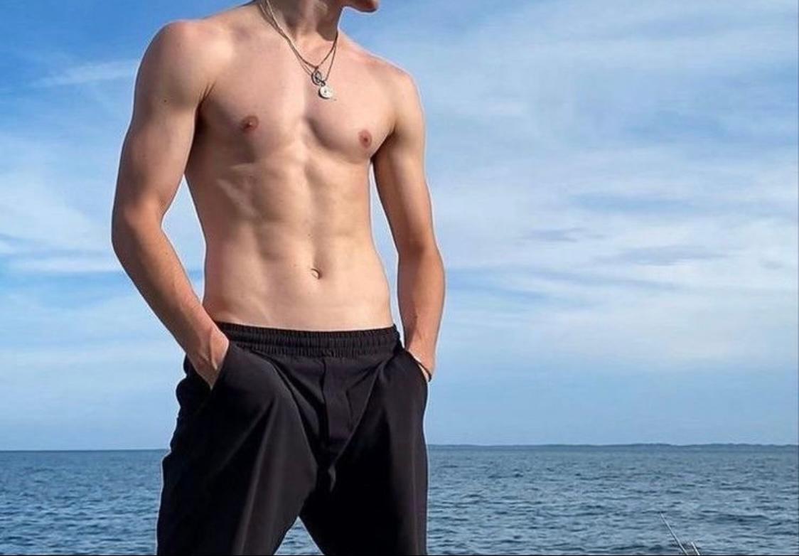 enne_eoli from France