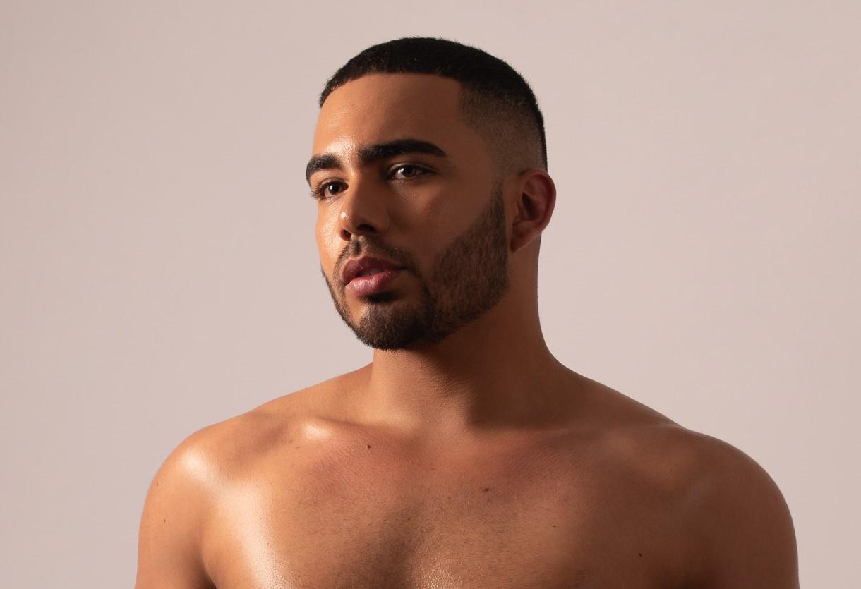 ethanhairy from Colombia