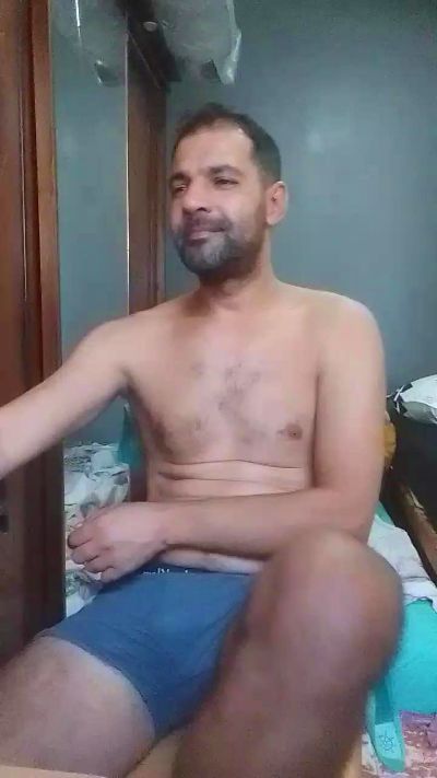 hardzfucker from Algeria