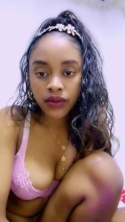 joyce186 from Madagascar