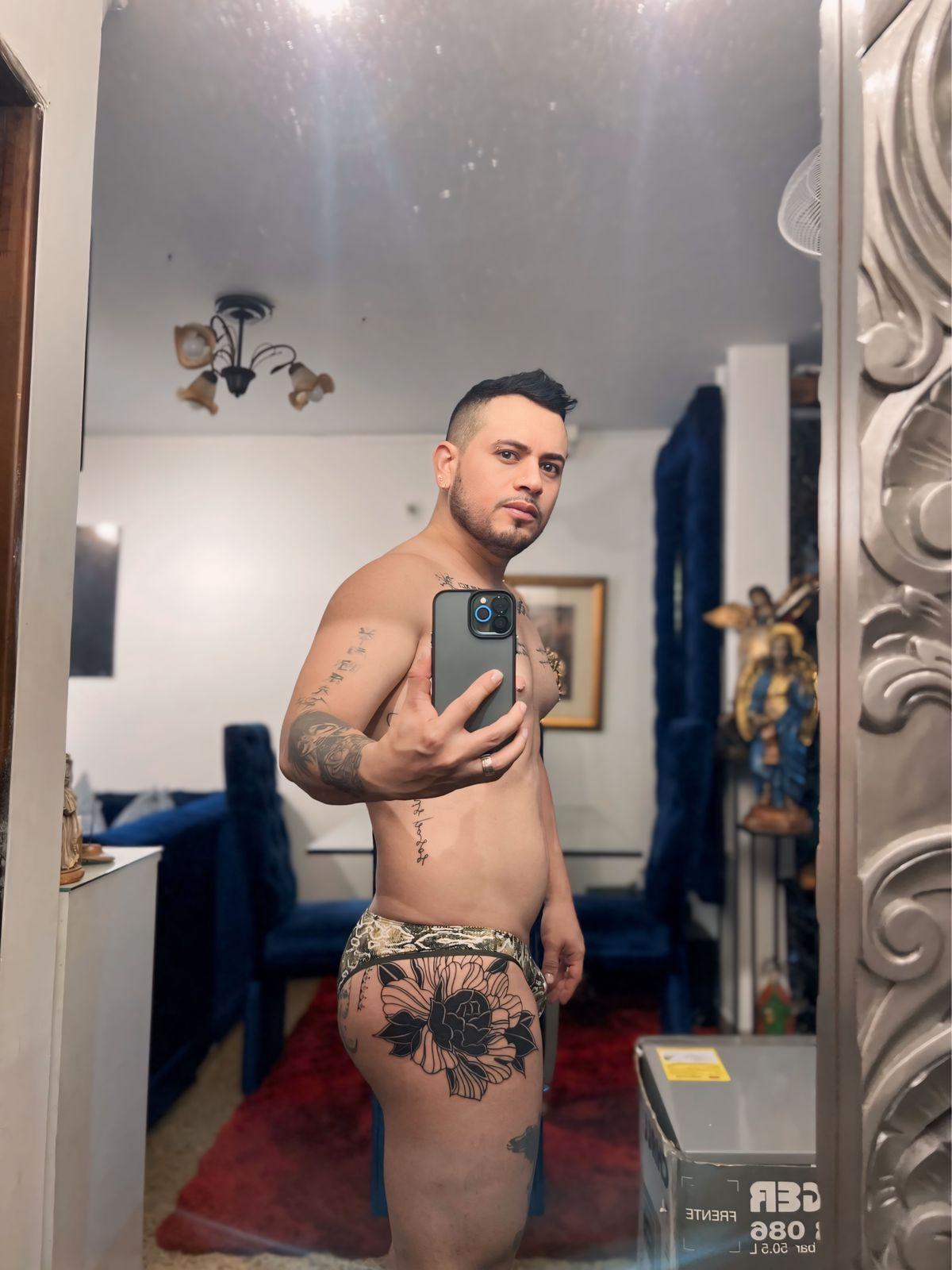 juankzam from Colombia