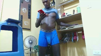 kurtbigcock69 from Colombia