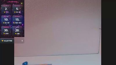 lorenitha_20 from Spain