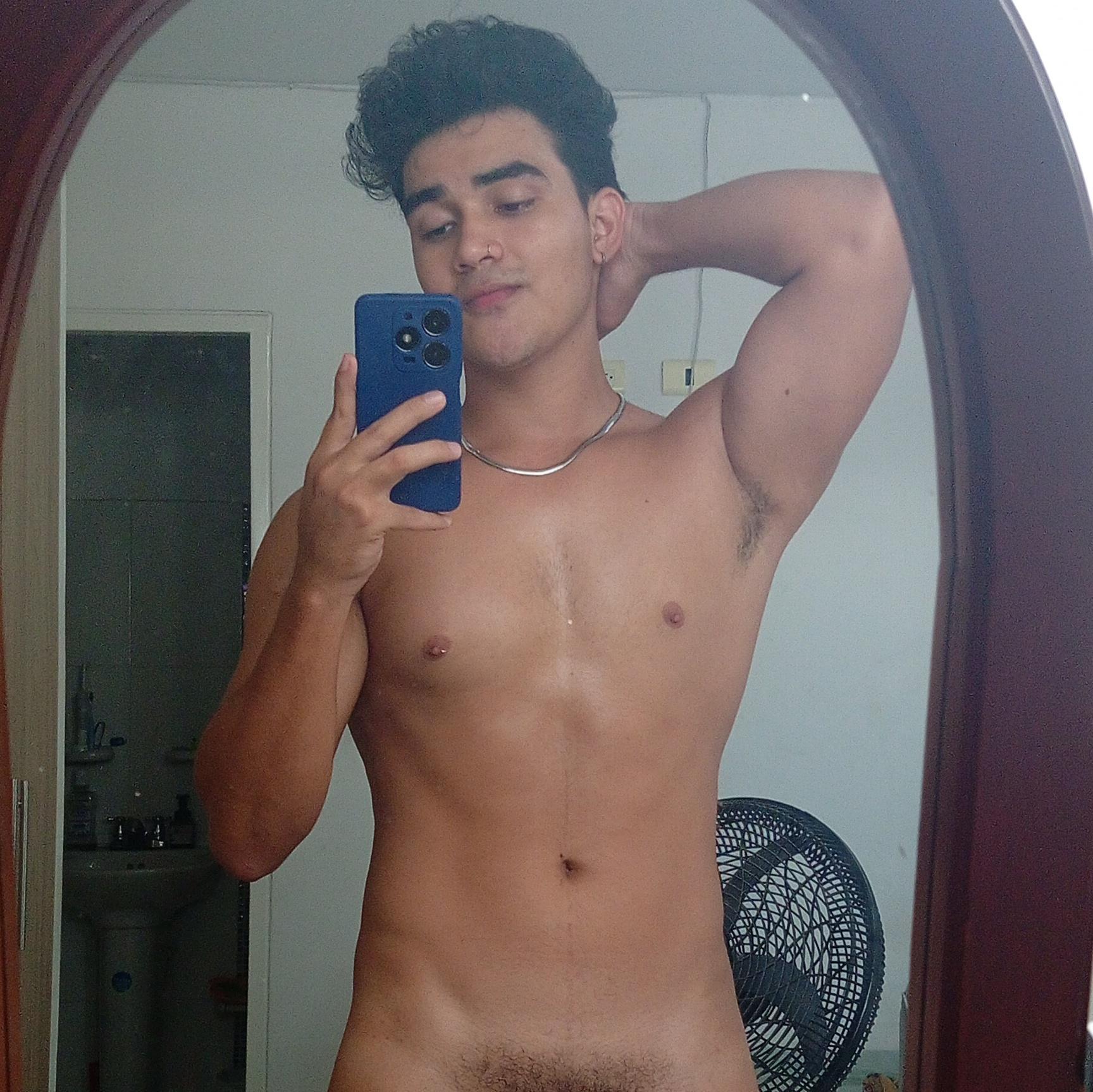 max__andrich from Colombia