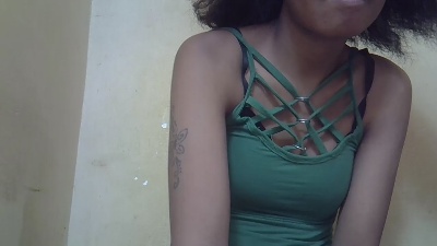 maylis24 from Madagascar