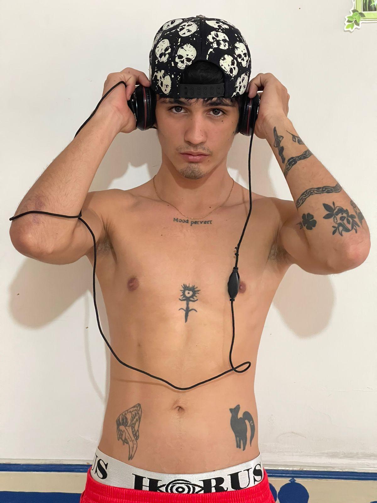 nextboywell1 Profile Image