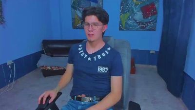 patrik027 from Colombia