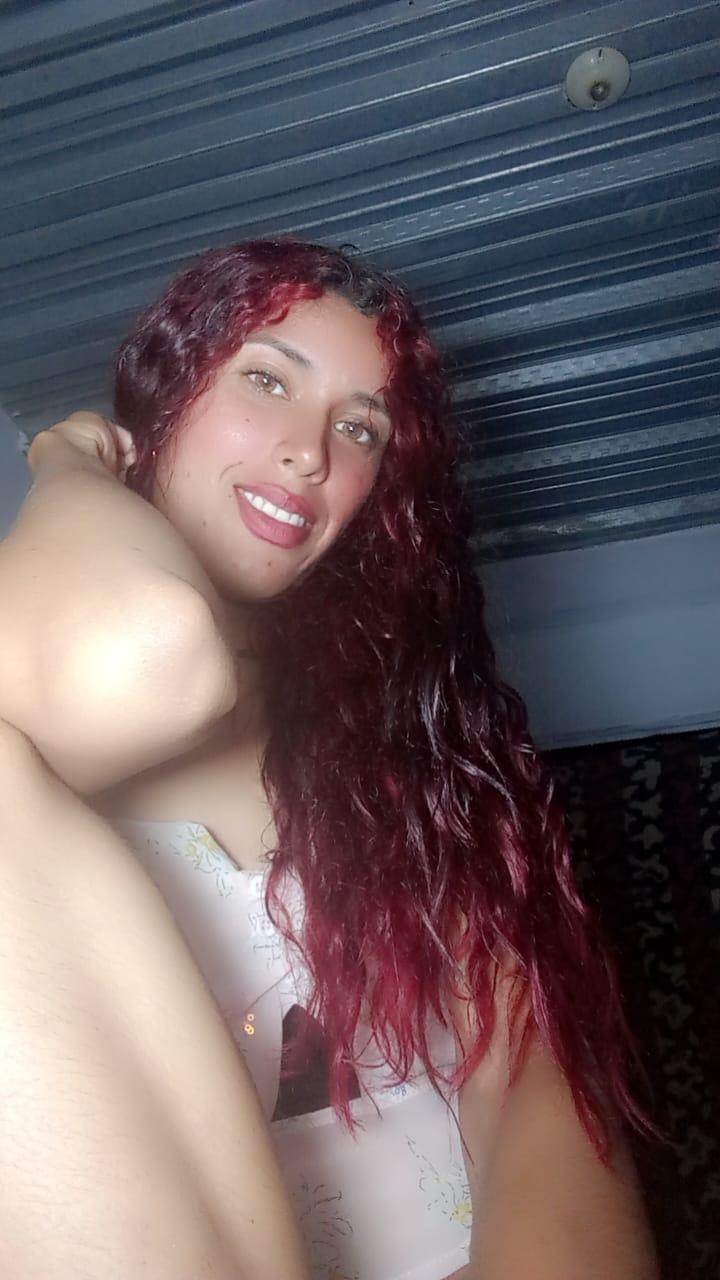 skinnyverus18 from Colombia