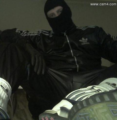 sneaksnrub from Germany