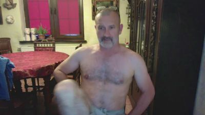 szymon40 from Poland