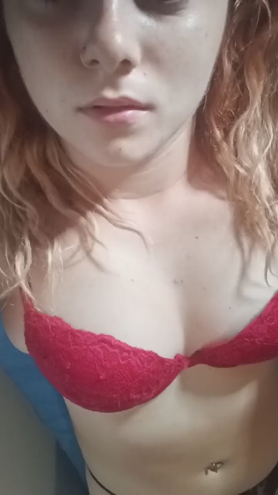 yourfoxy2897 from Italy